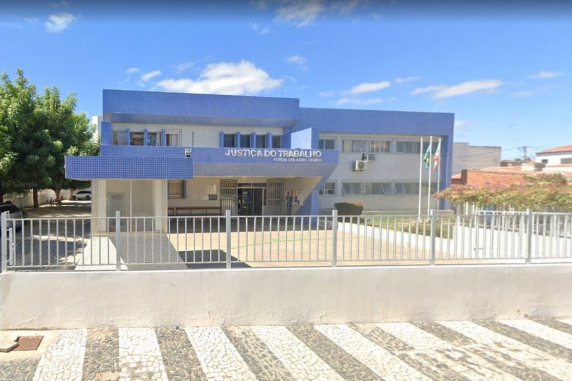 advogado-e-multado-em-r$-2-mil-por-chamar-juiz-de-'covarde'-em-juazeiro
