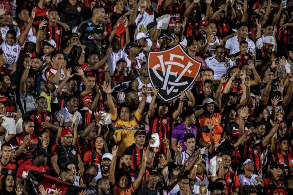 vitoria-anuncia-promocao-de-ingressos-para-duelo-diante-do-fluminense