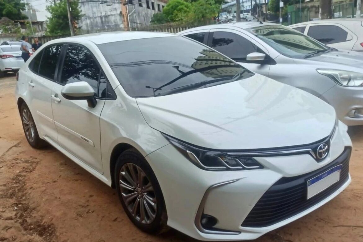 cinco-carros-sao-apreendidos-e-suspeitos-presos-em-acao-policial-em-salvador-e-rms