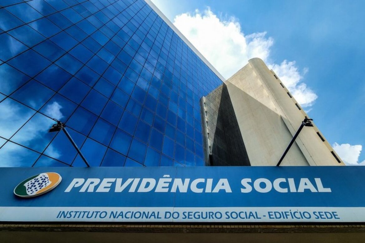 mais-de-212-mil-aposentados-e-pensionistas-baianos-ja-receberam-valores-descontados-do-inss