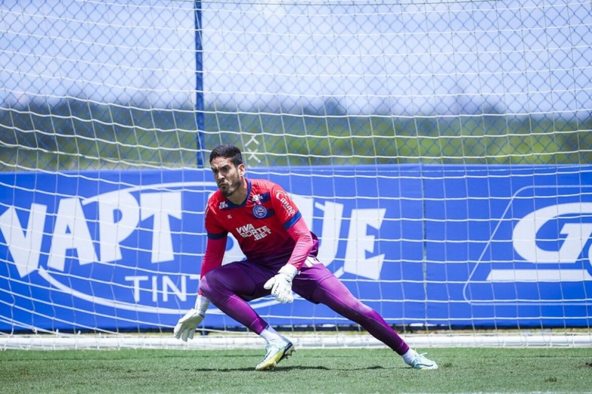 depois-da-assistencia-para-o-gol-de-ademir,-ronaldo-entra-para-historia-do-bahia