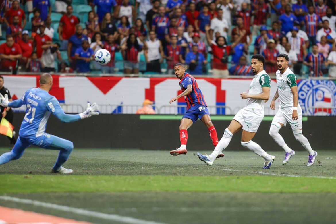 apos-voltar-a-triunfar,-bahia-chega-a-quase-75%-de-chance-de-ir-para-libertadores