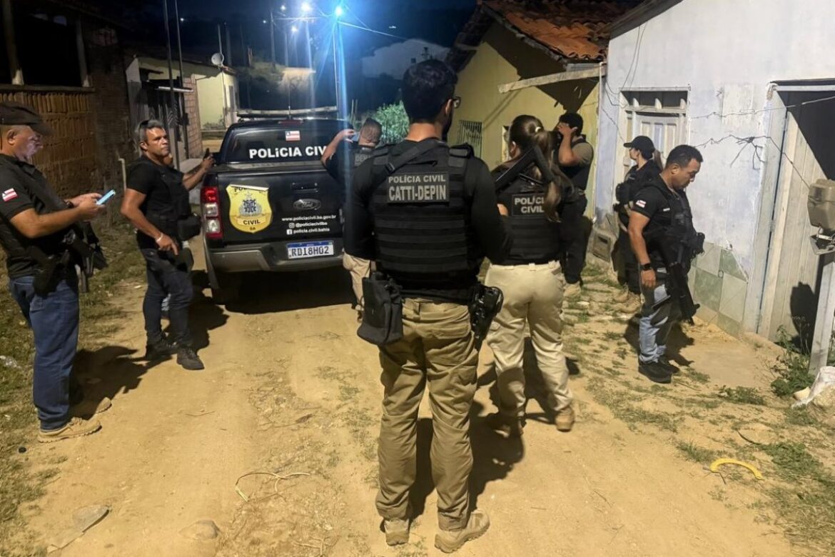 policia-civil-encontra-cinco-suspeitos-ligados-a-grupo-criminoso-em-iguai,-no-interior-da-bahia