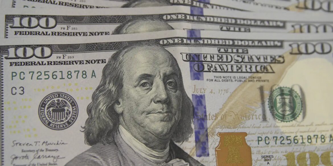 dolar-dispara-para-r$-5,50-com-tensao-entre-eua-e-china