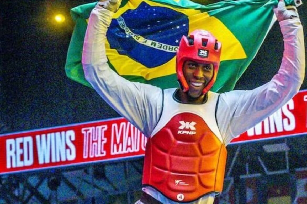 brasileiro-faz-historia-ao-conquistar-primeiro-ouro-do-pais-em-mundial-de-taekwondo