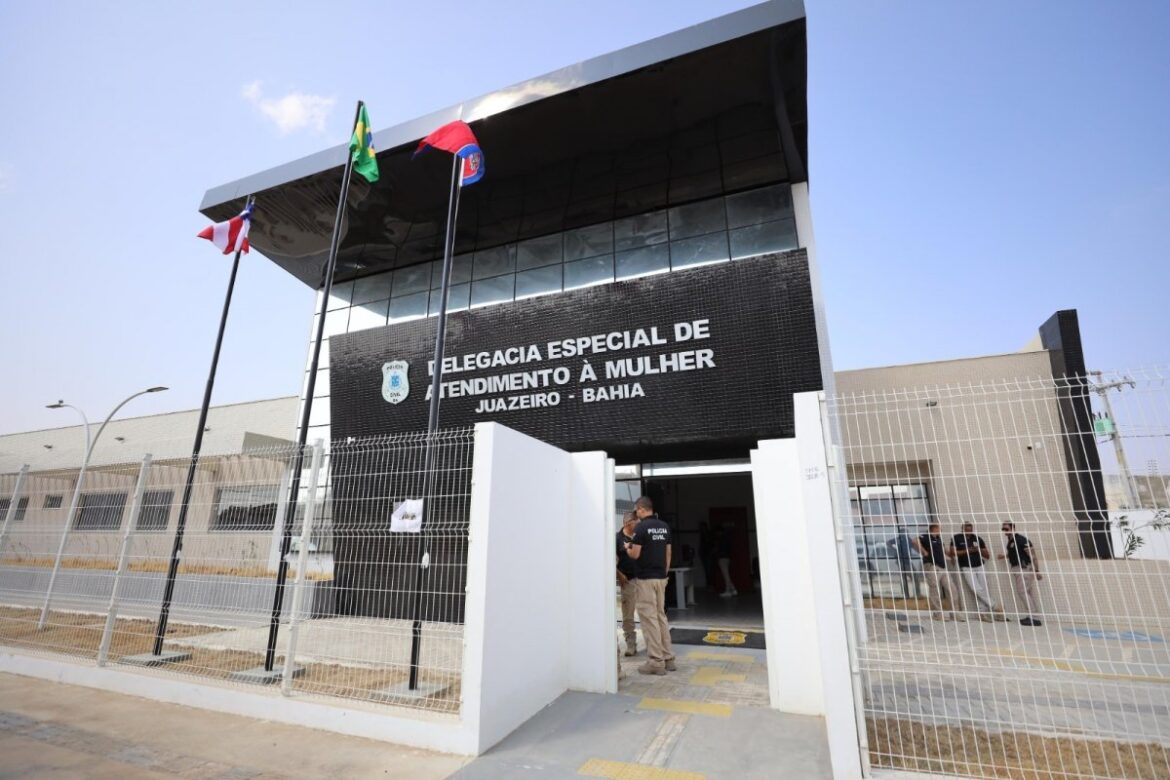 homem-e-preso-acusado-de-abusar-sexualmente-da-enteada-de-7-anos-em-juazeiro