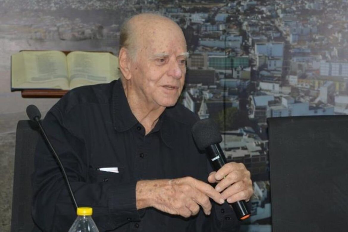 morre,-aos-90-anos,-o-ex-prefeito-de-vitoria-da-conquista-raul-ferraz