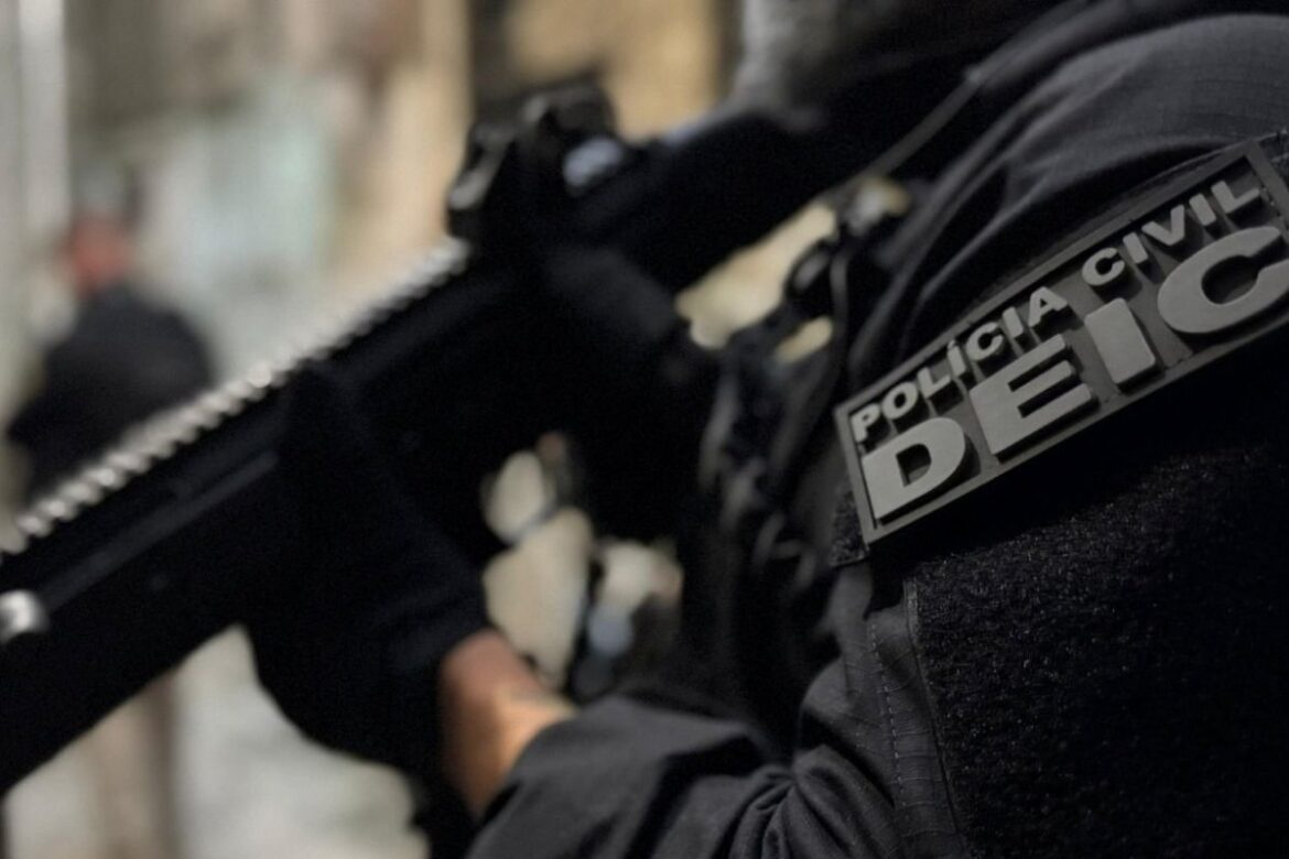 mandados-de-busca-e-apreensao-sao-cumpridos-contra-investigado-por-agiotagem-e-fraudes-em-licitacoes-em-vitoria-da-conquista