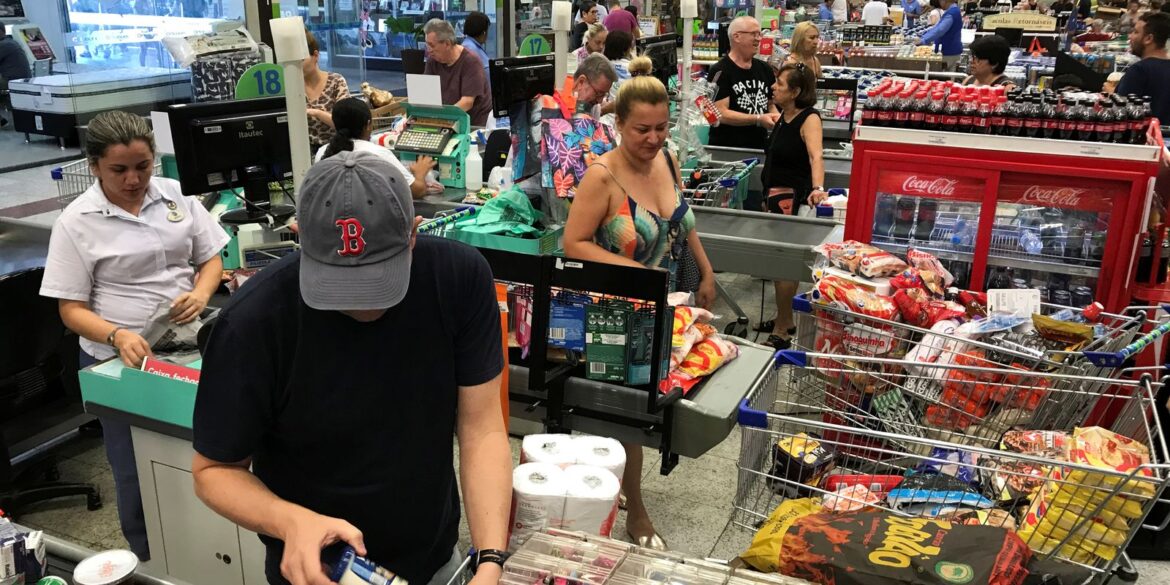 mercado-financeiro-reduz-previsao-da-inflacao-para-4,55%-no-brasil