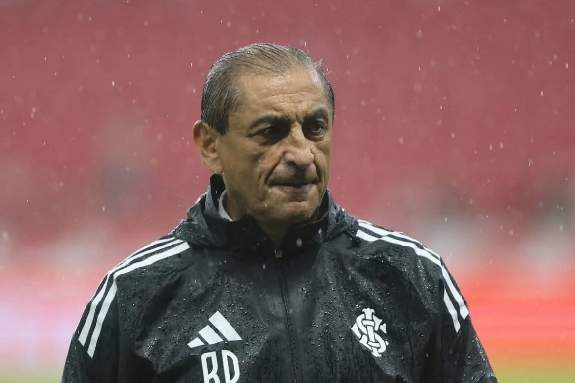video:-tecnico-do-internacional,-ramon-diaz-afirma:-“futebol-e-para-homens,-nao-para-meninas”