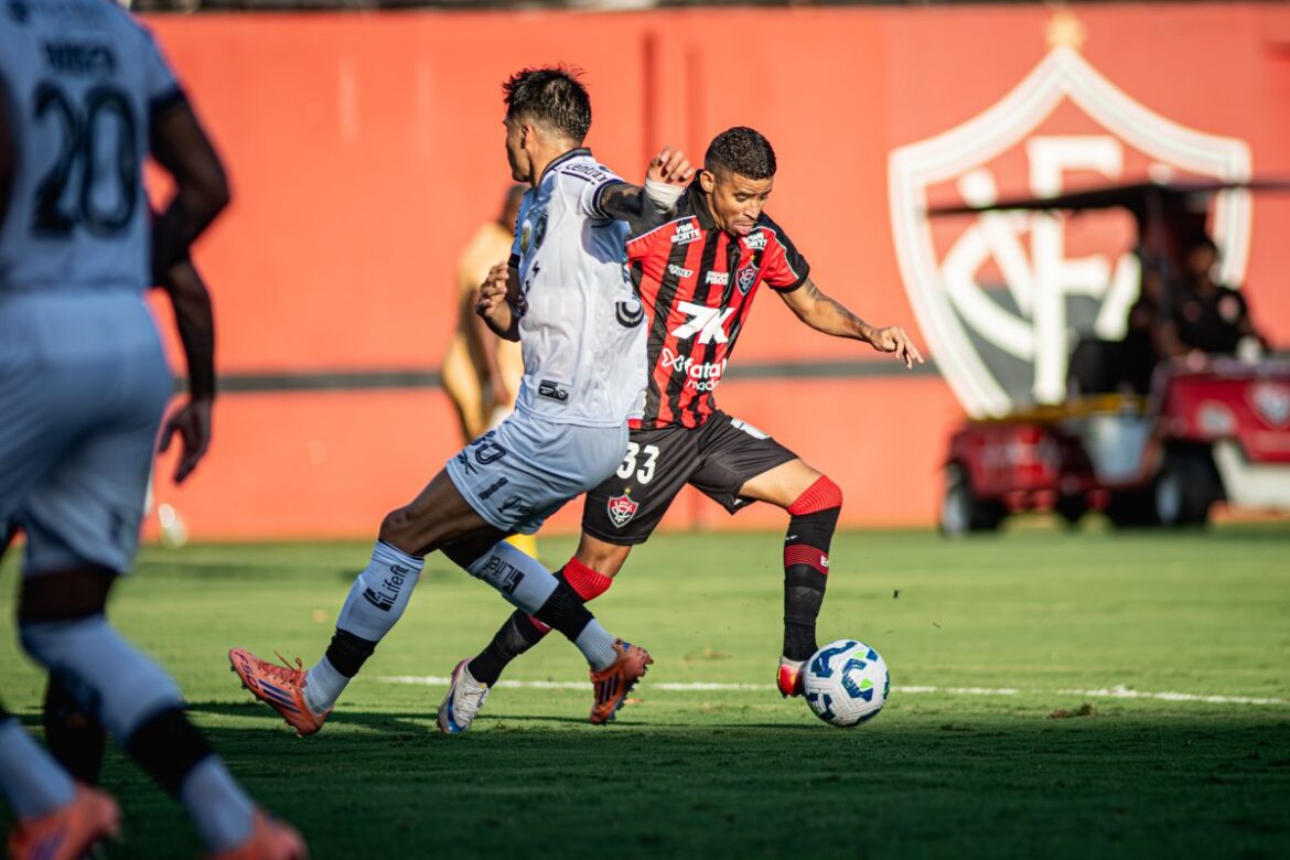 vitoria-empata-com-botafogo-e-pode-voltar-para-zona-de-rebaixamento