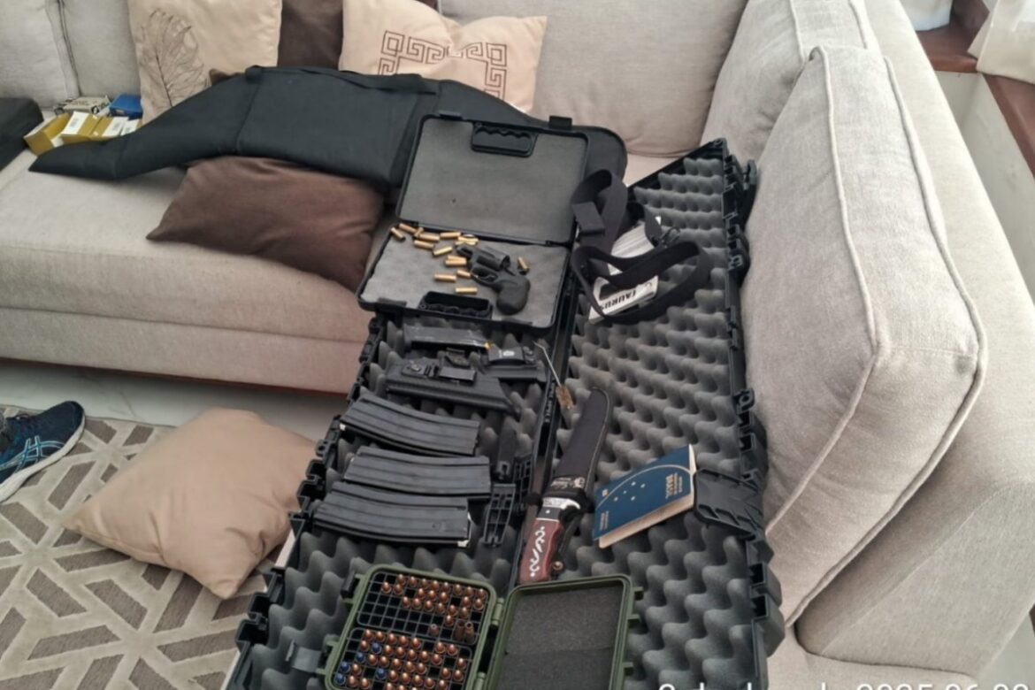armas-de-fogo-sao-apreendidas-durante-operacao-que-investiga-caso-de-violencia-psicologica-na-rms