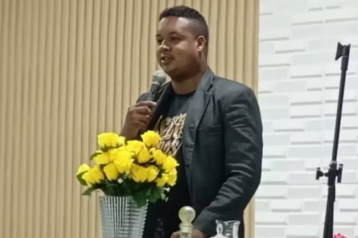 pastor-e-morto-com-mais-de-15-tiros-em-feira-de-santana