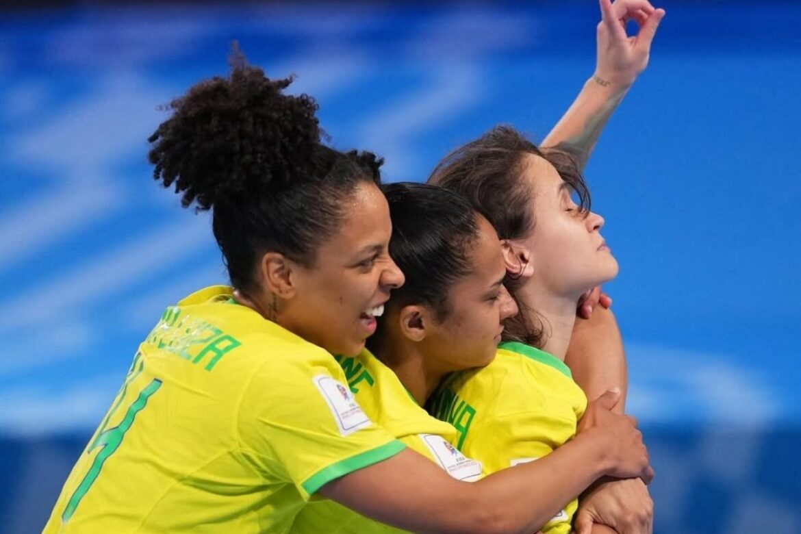 brasil-bate-portugal-e-conquista-copa-do-mundo-feminina-de-futsal
