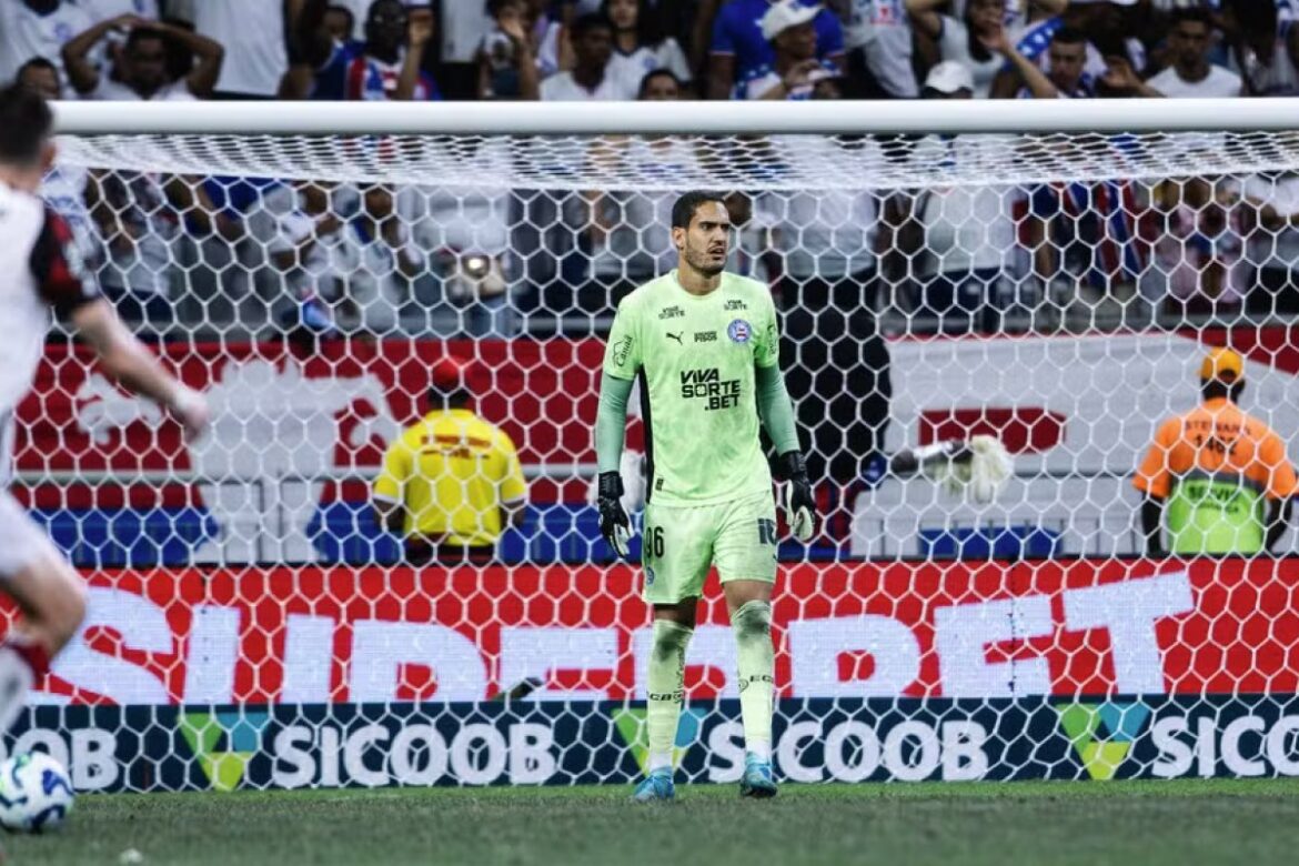 bahia-acerta-compra-definitiva-do-goleiro-ronaldo-do-altetico-go-por-r$-5-milhoes
