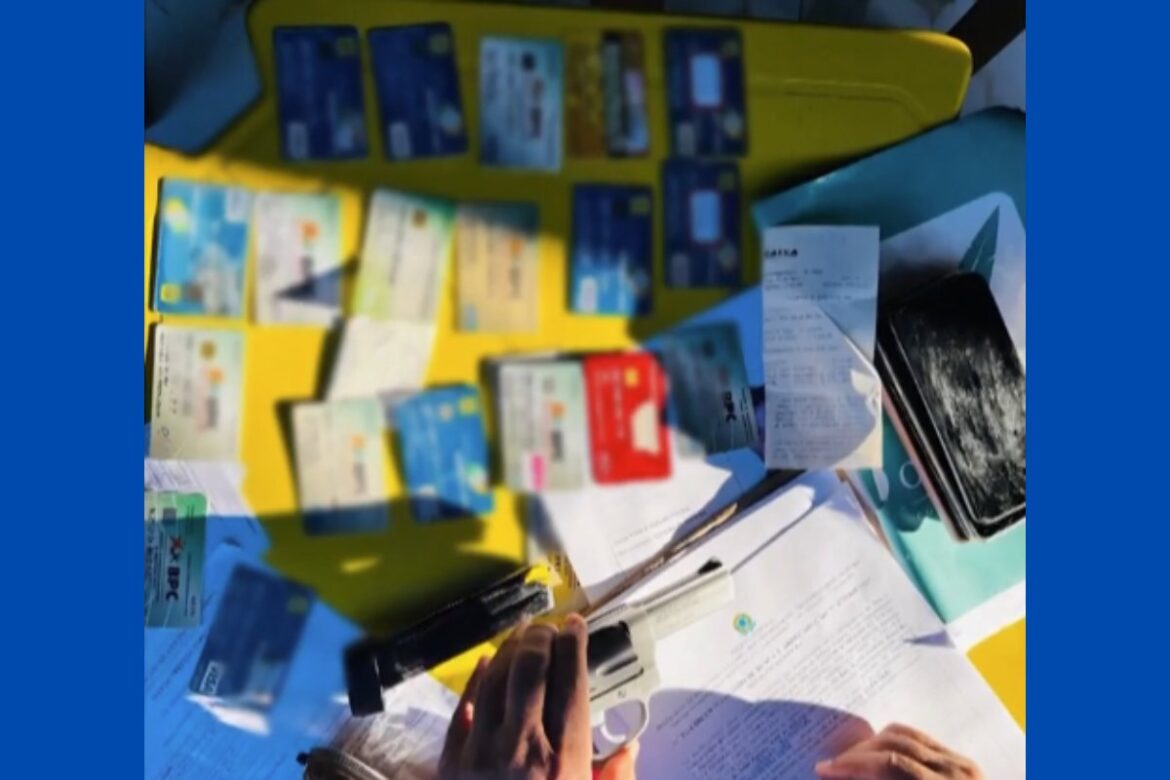 homem-e-preso-durante-operacao-que-investiga-fraudes-em-beneficios-assistenciais-na-bahia