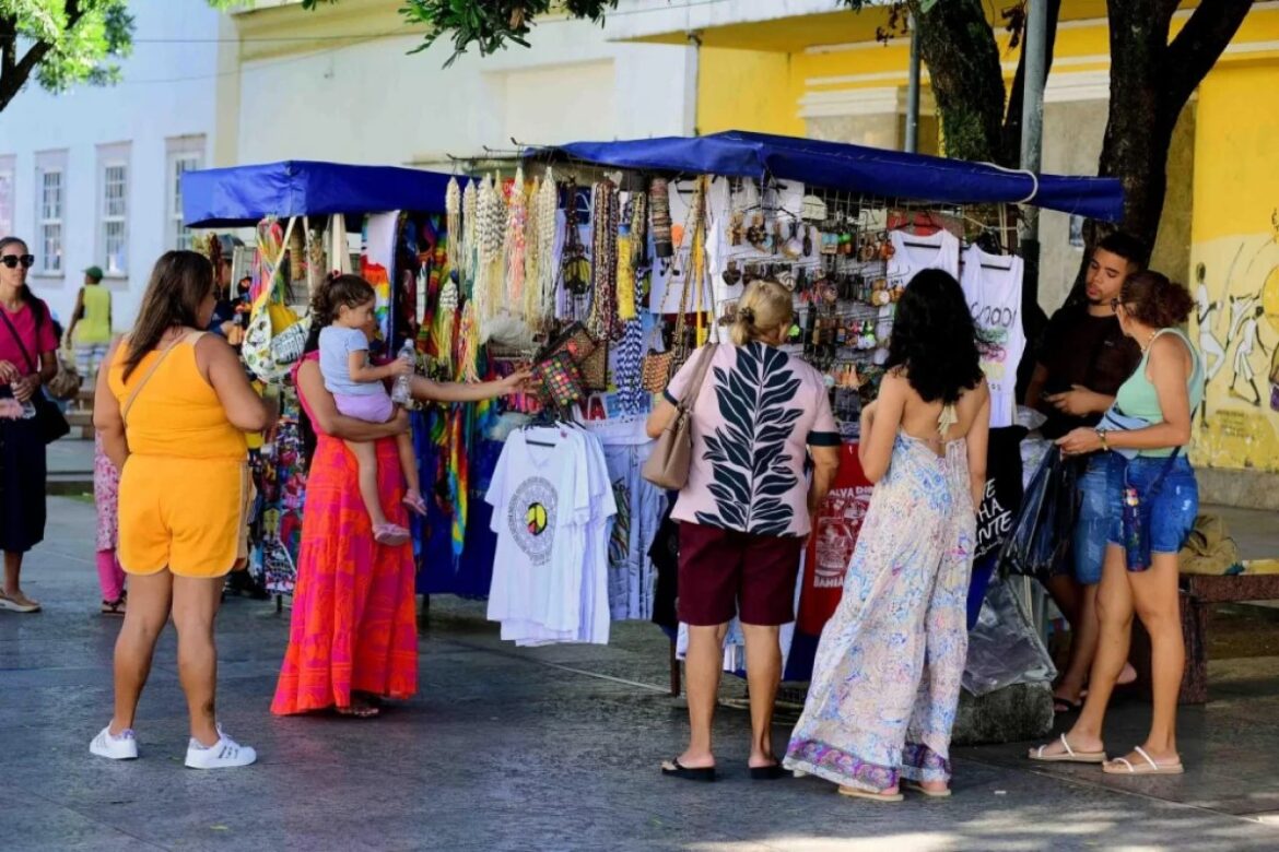 bahia-registra-salto-de-50%-na-entrada-de-turistas-internacionais-em-2025;-argentinos-lideram-chegadas