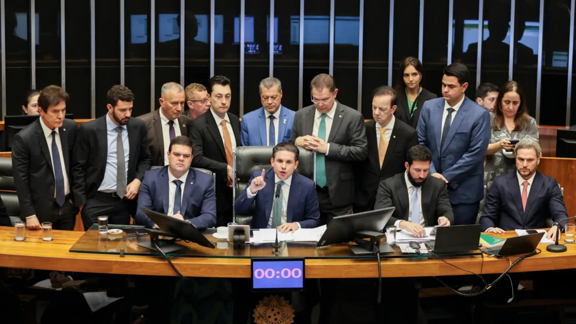 pl-da-dosimetria-beneficia-criminosos-comuns,-dizem-especialistas