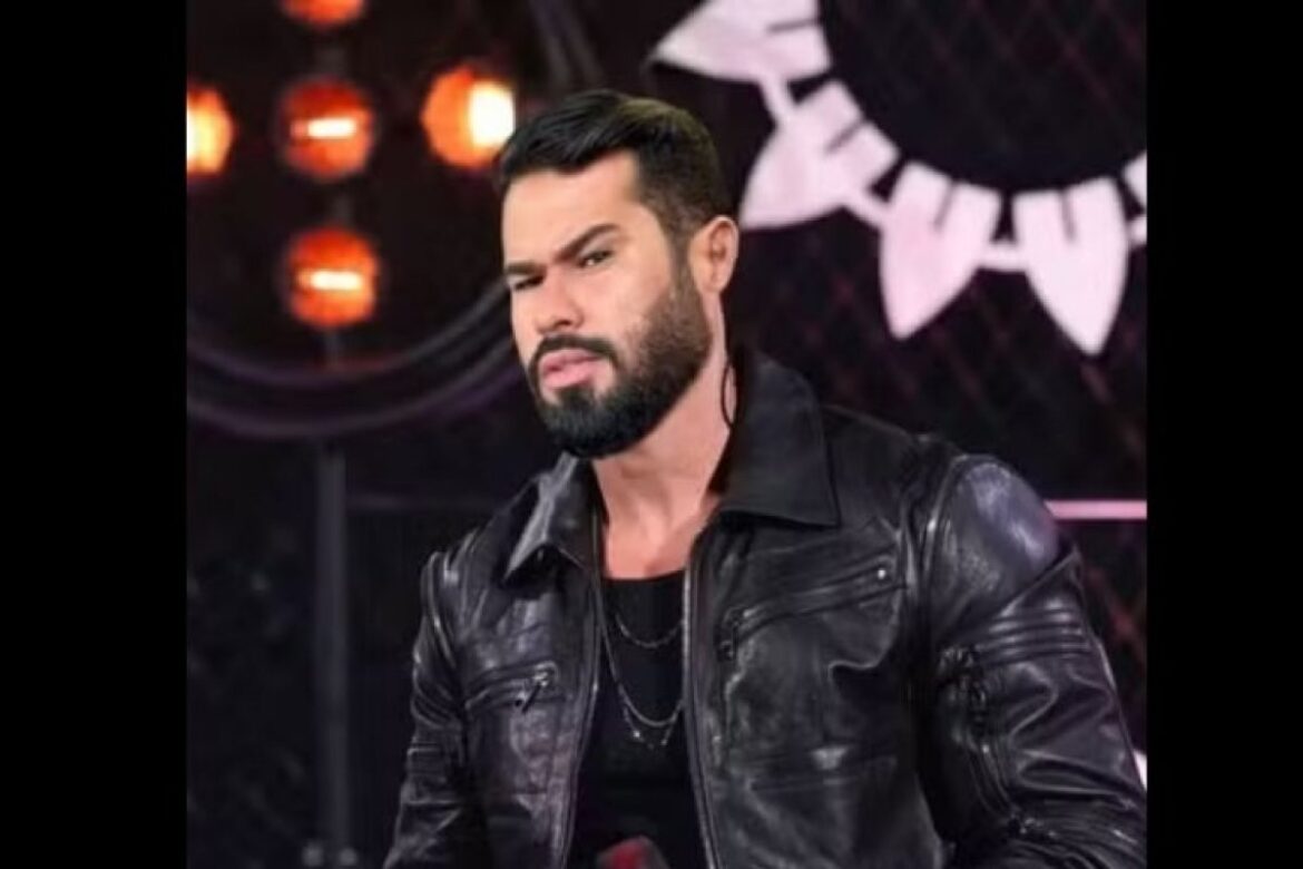 cantor-de-banda-de-forro-morre-apos-bater-moto-em-poste-de-feira-de-santana