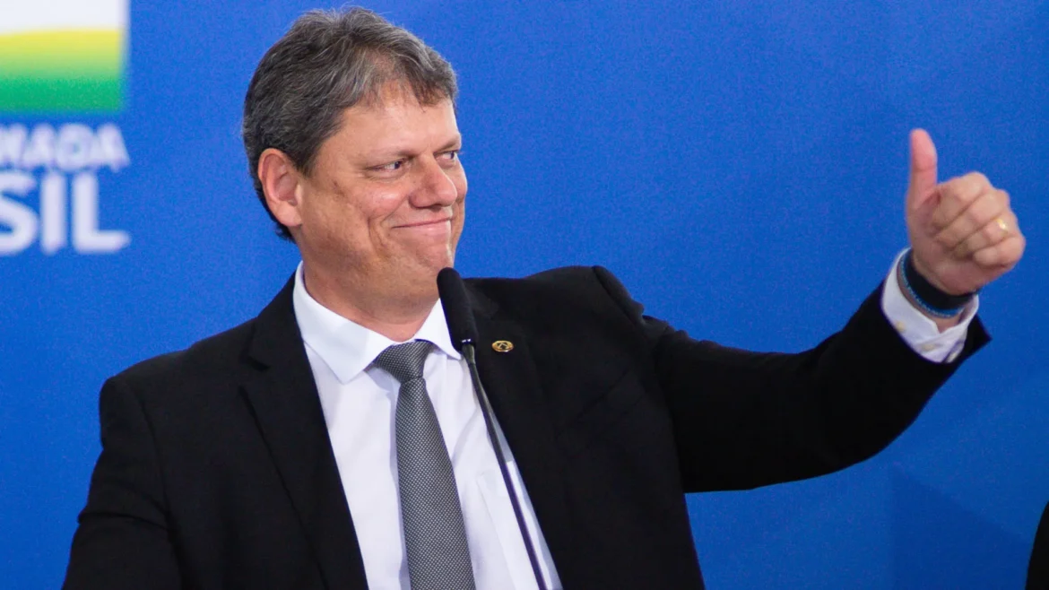 tarcisio-pede-afastamento-de-17-dias-para-ferias-nos-eua,-e-ramuth-assumira-governo-de-sp