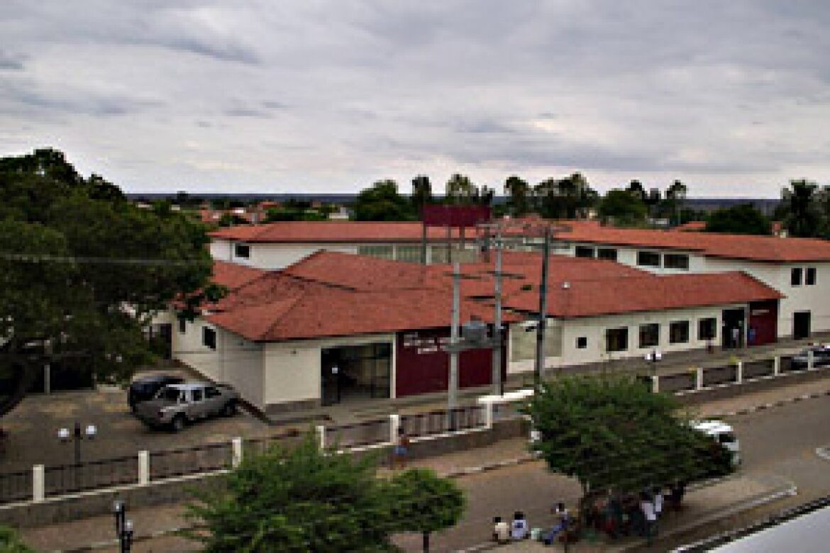 sete-pessoas-sao-internadas-em-hospital-do-interior-da-bahia-por-suspeita-de-intoxicacao-por-metanol