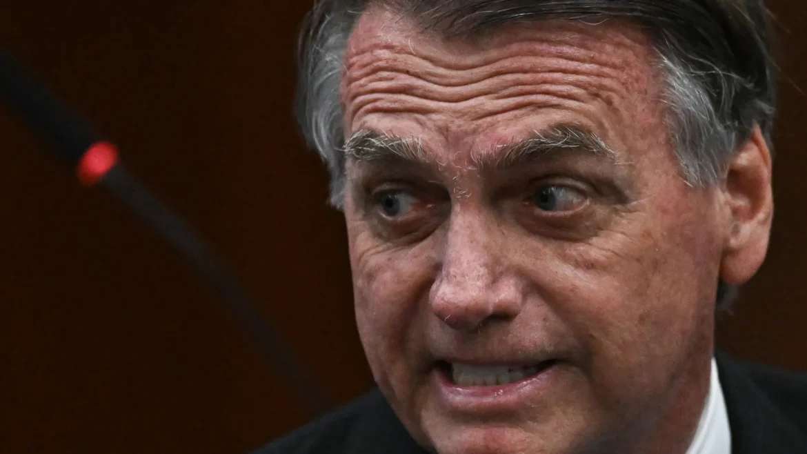 bolsonaro-passa-por-novo-procedimento-para-tratar-crise-de-solucos