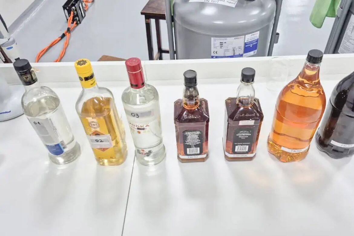 sesab-descarta-tres-casos-investigados-de-intoxicacao-por-metanol-na-bahia