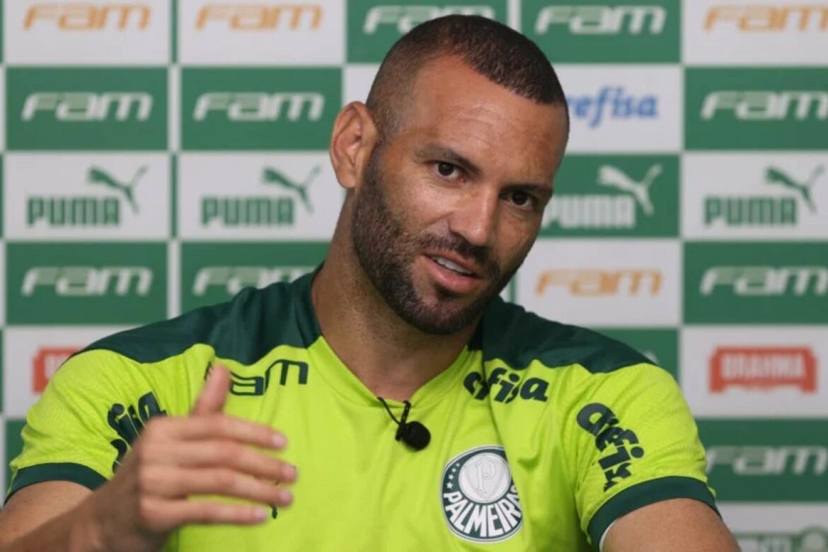 bahia-busca-informacoes-sobre-weverton-do-palmeiras