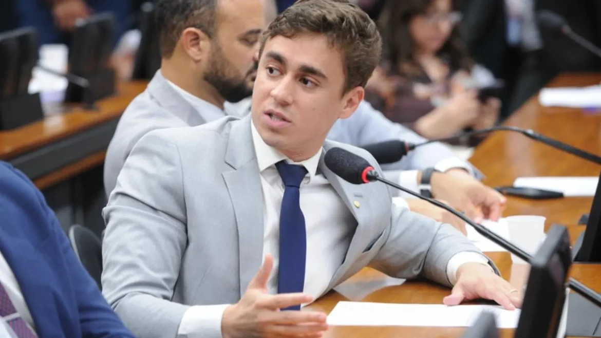 nikolas-ferreira-sugere-intervencao-externa-no-brasil-apos-caso-maduro