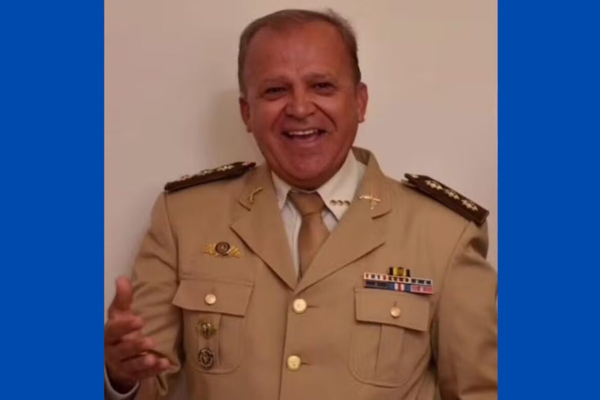 coronel-da-policia-miliar-morre-apos-batida-entre-carro-e-caminhao-na-bahia