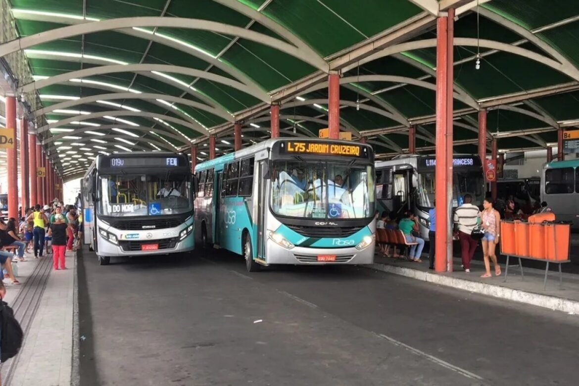 prefeitura-de-feira-de-santana-anuncia-aumento-nas-tarifas-de-onibus