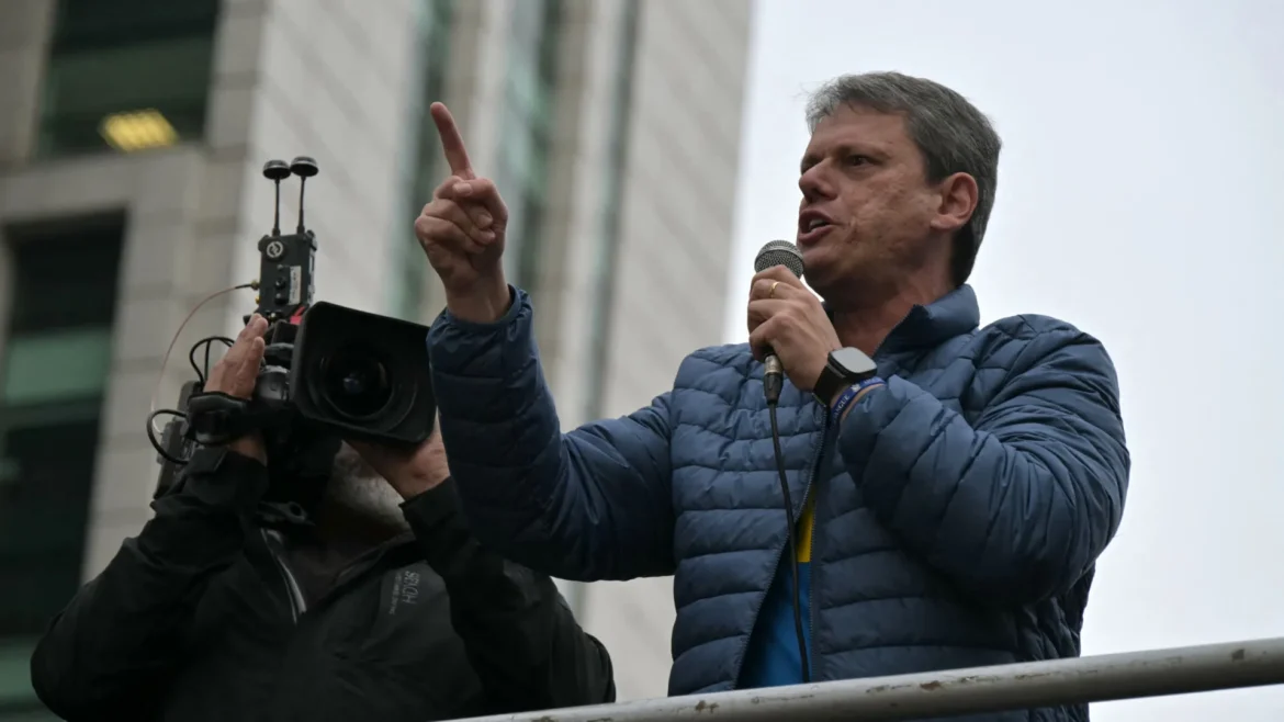 governo-tarcisio-incomoda-aliados-ao-represar-repasse-para-prefeituras-paulistas