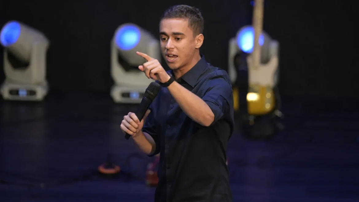 nikolas-encerra-ato-em-brasilia-com-recado-ao-stf-e-sem-citar-vitimas-de-raio