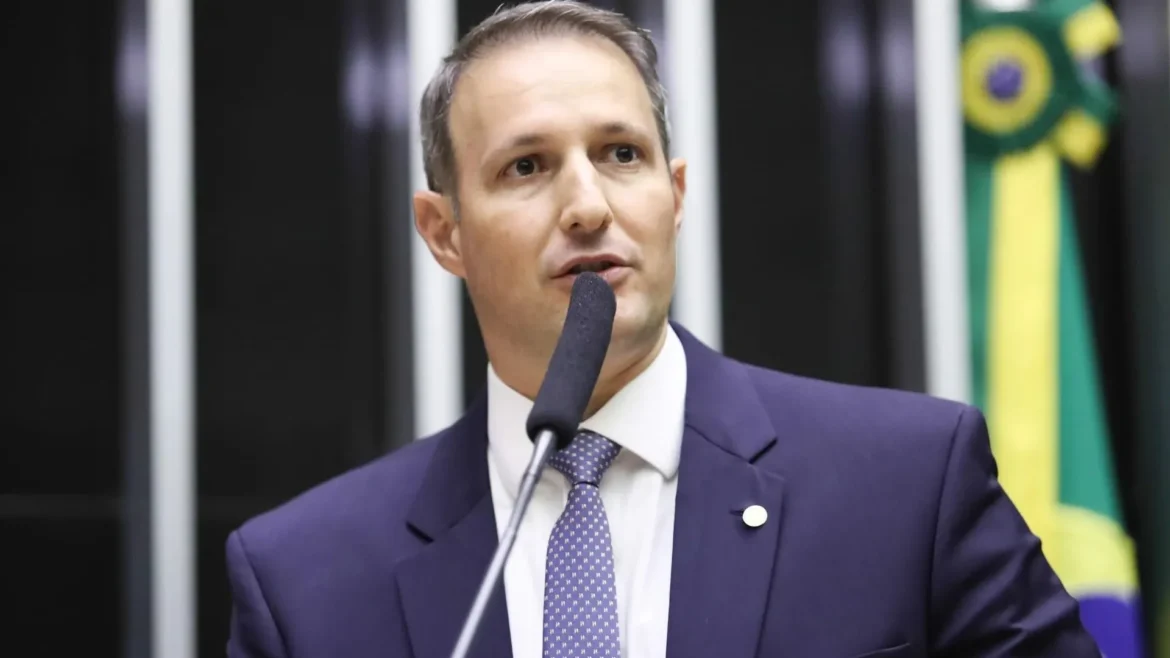 aliados-de-derrite-sao-exonerados-da-cupula-da-pm-de-sp