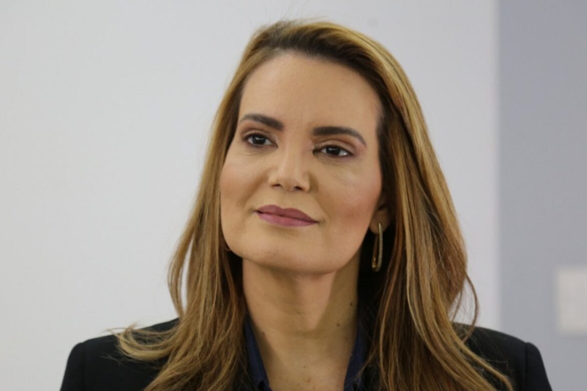 sheila-lemos-pode-deixar-a-prefeitura-de-vitoria-da-conquista-para-ser-vice-de-acm-neto:-“para-o-bem-da-bahia”