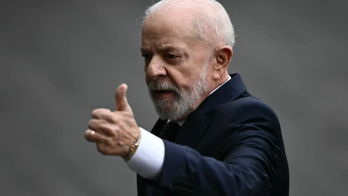 lula-visita-fabrica-que-fornece-19-milhoes-de-produtos-ao-sus