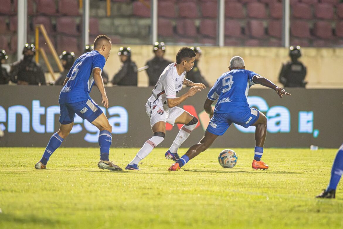 vitoria-empata-com-confianca-e-se-classifica-para-as-quartas-da-copa-do-nordeste