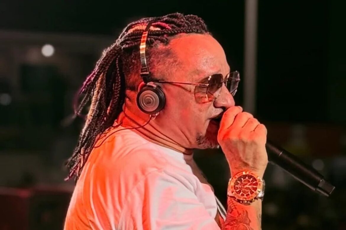 kinho-do-rodo,-cantor-de-pagode,-morre-apos-passar-mal-na-bahia