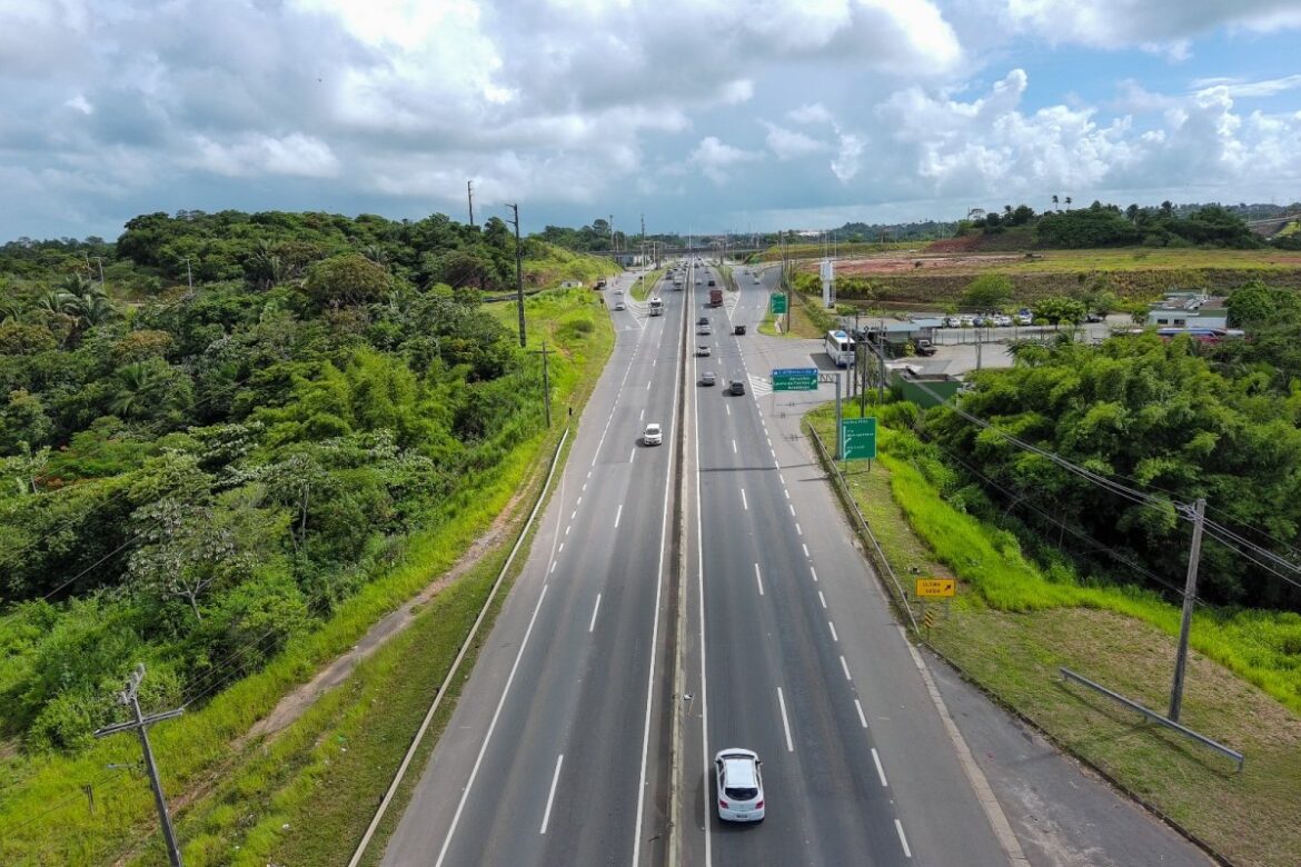 justica-determina-novos-pontos-de-onibus-na-estrada-do-coco-apos-acao-do-mp