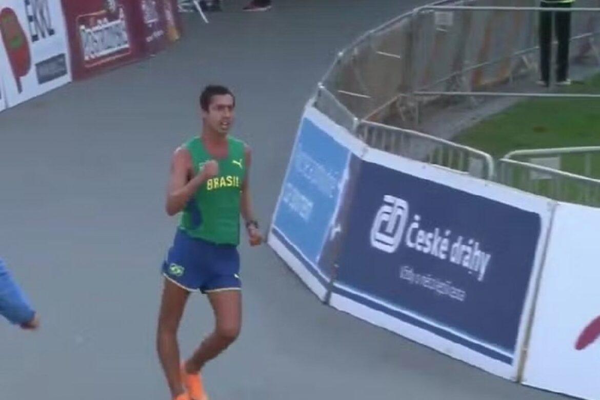 caio-bonfim-leva-prata-em-etapa-de-circuito-mundial-de-marcha-atletica