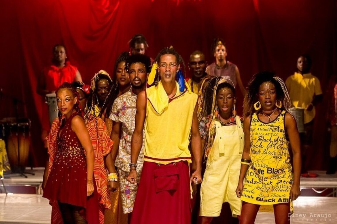 bando-de-teatro-olodum-chega-a-final-do-premio-sim-a-igualdade-racial-2026