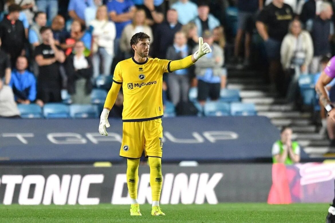 goleiro-da-nova-zelandia-ja-foi-expulso-por-urinar-durante-partida