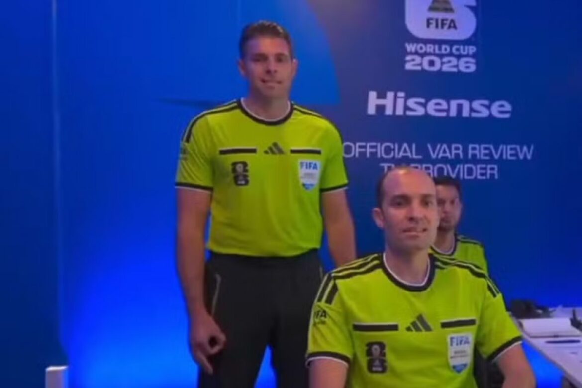 fifa-nao-vai-punir-arbitro-acusado-de-fazer-gesto-supremacista