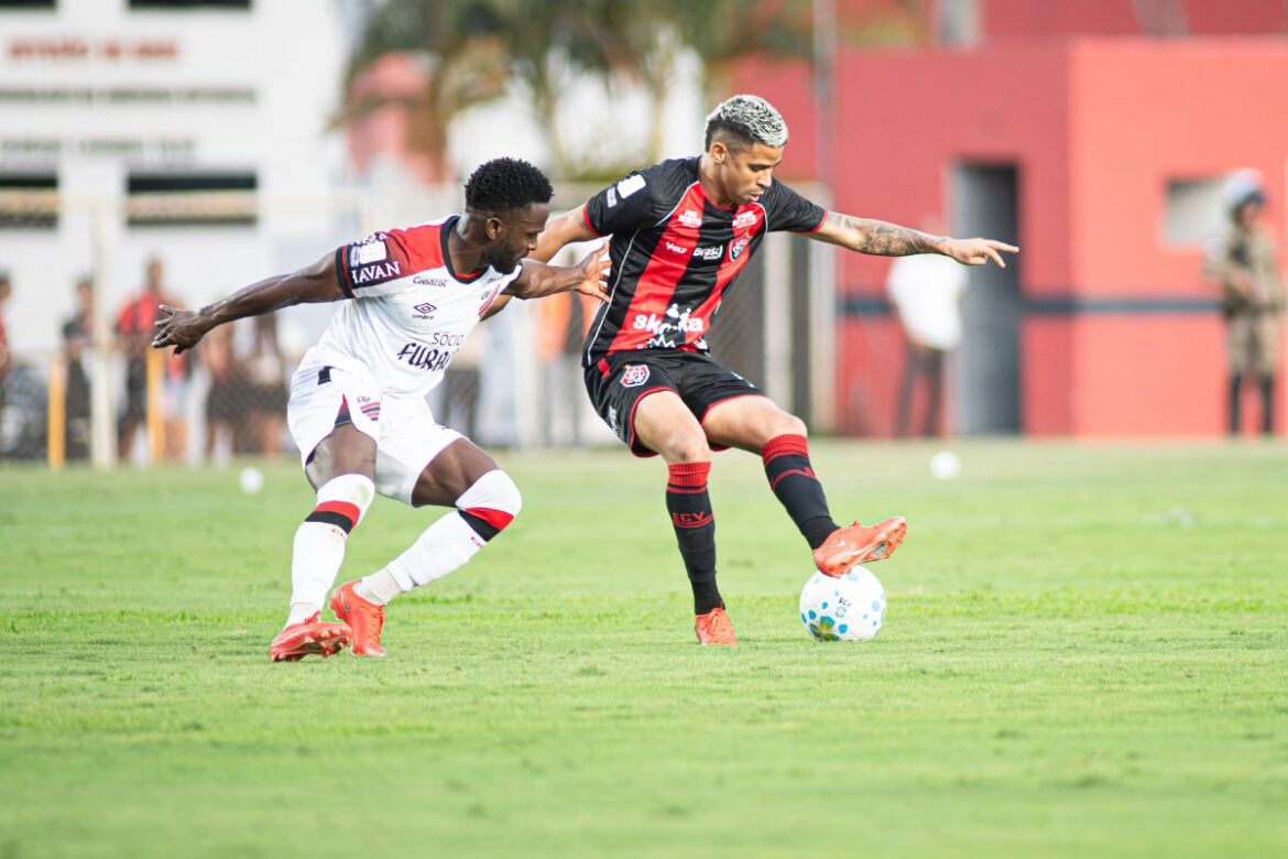 vitoria-fica-no-1-a-1-com-athletico-pr-e-soma-mais-um-ponto-no-brasileirao